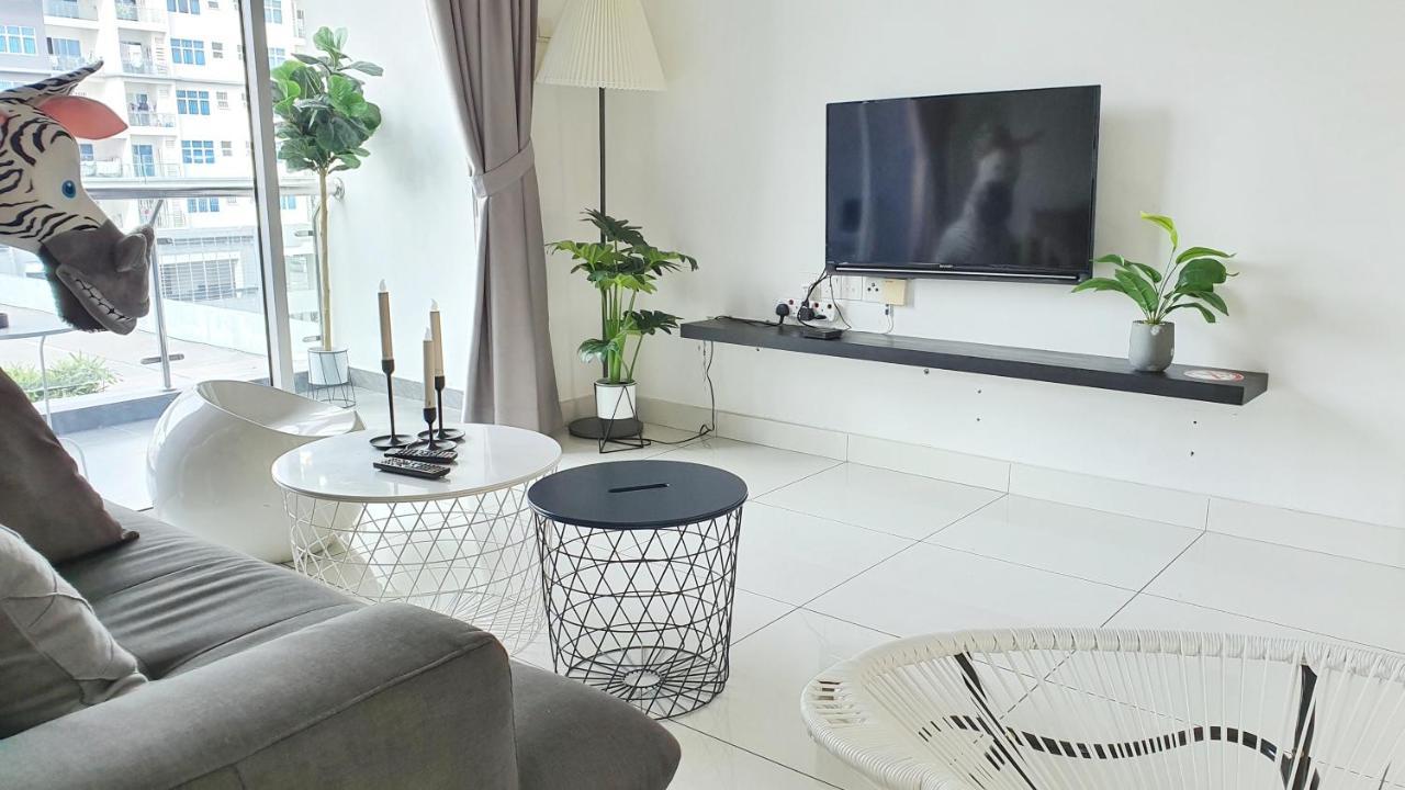 No.7 The Zebra @ Puchong Skypod Residence 외부 사진