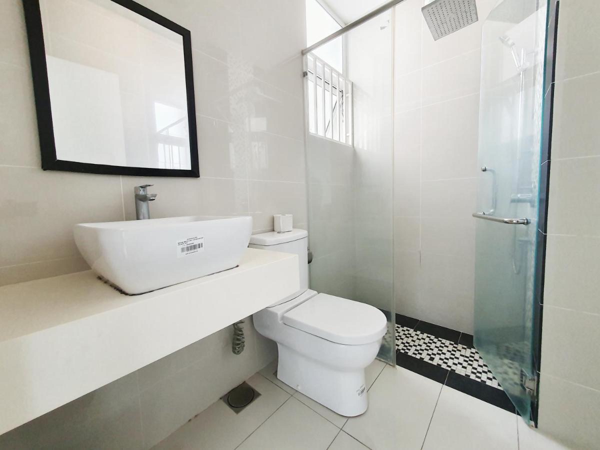 No.7 The Zebra @ Puchong Skypod Residence 외부 사진