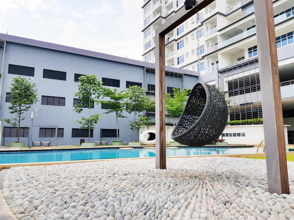 No.7 The Zebra @ Puchong Skypod Residence 외부 사진