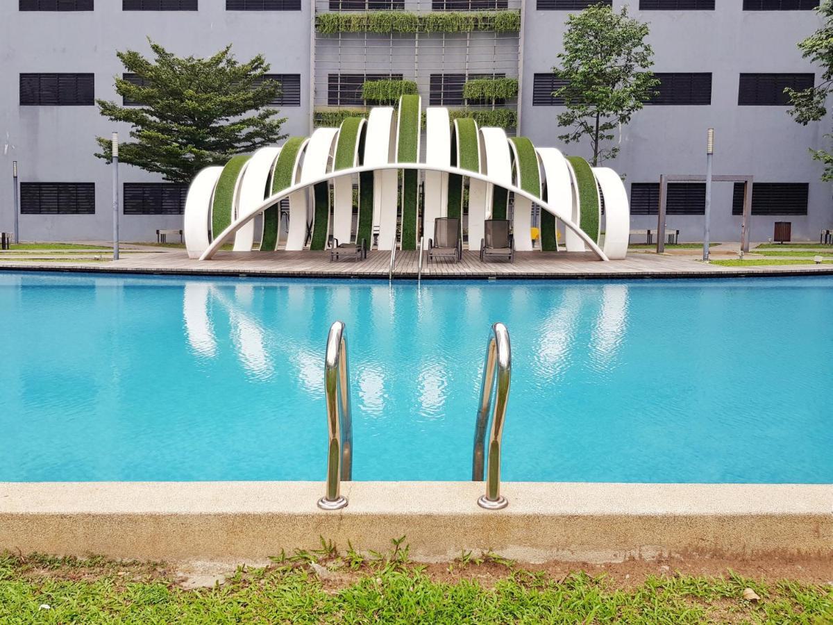 No.7 The Zebra @ Puchong Skypod Residence 외부 사진